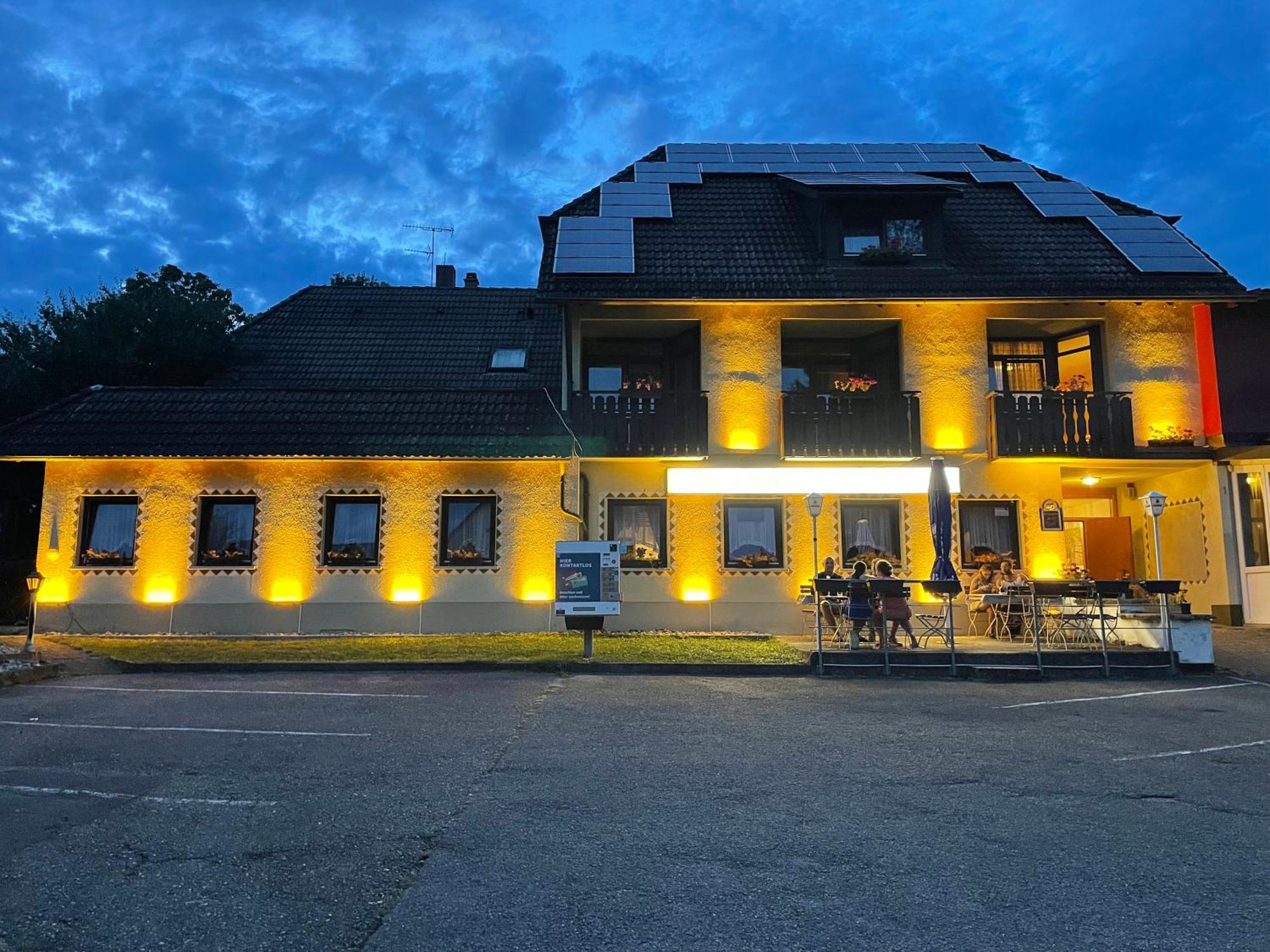 Hertingen Beny Hotel Restaurant מראה חיצוני תמונה